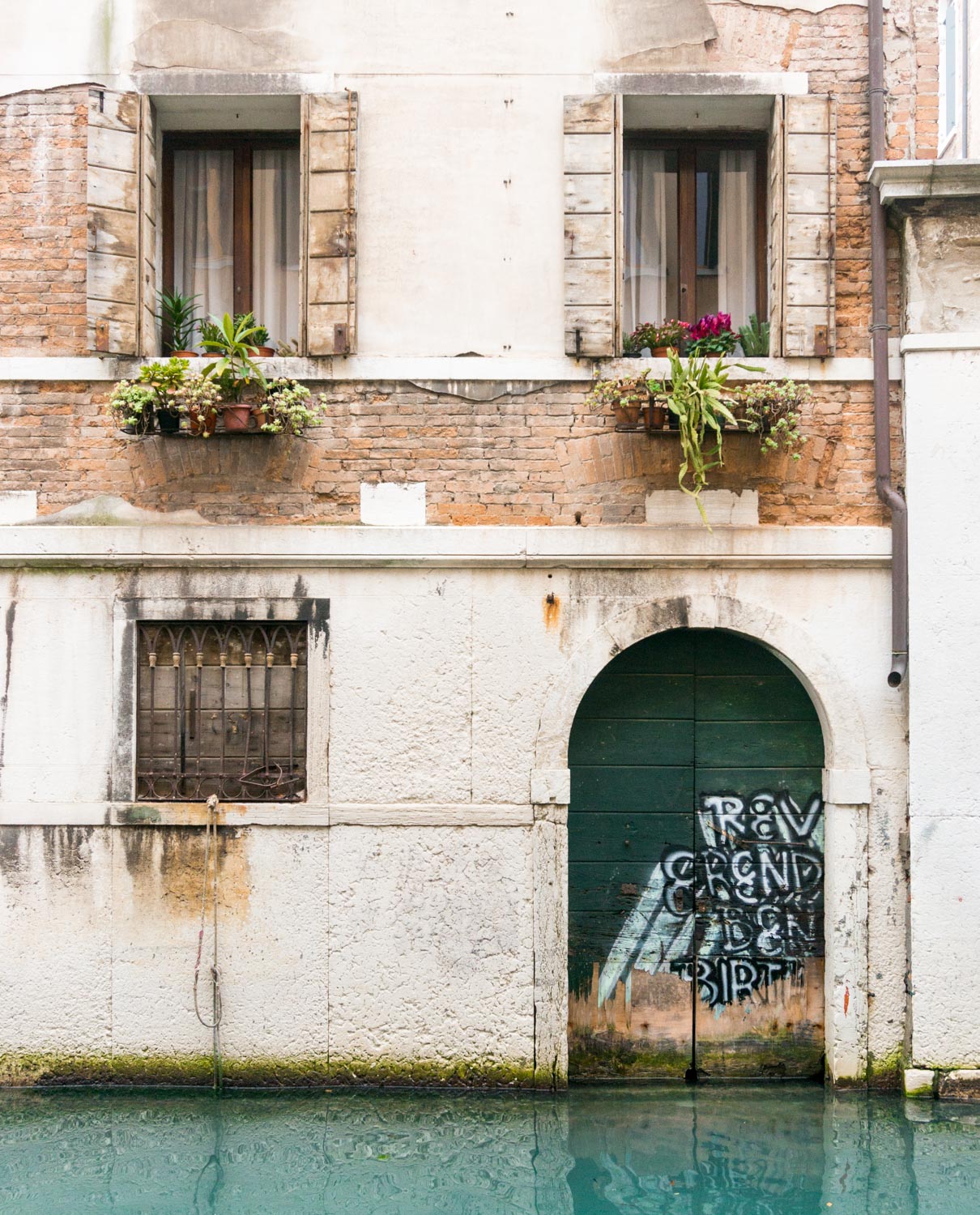 Sunday in Venice – Doors and last looks