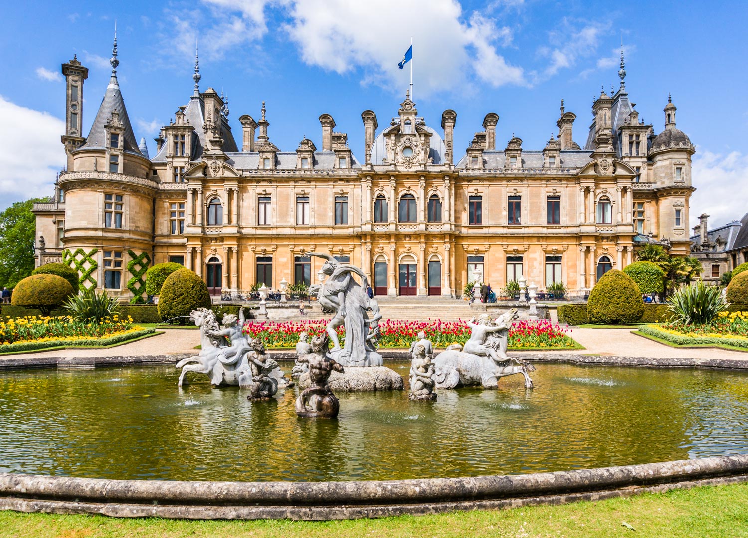 Day trip to Waddesdon Manor (a Spring revisit!)